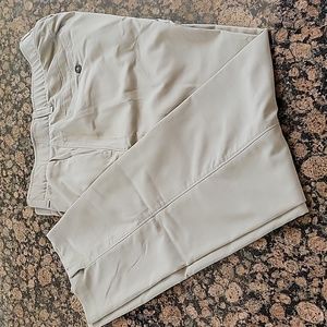 NWOT golf pants 34/32